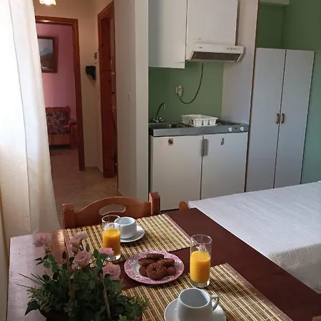 Stella Apartment