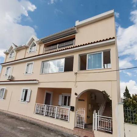 Stella Apartment *